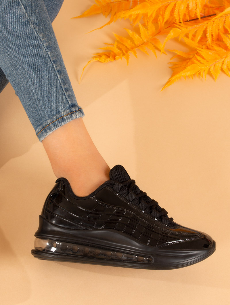 basket semelle transparente